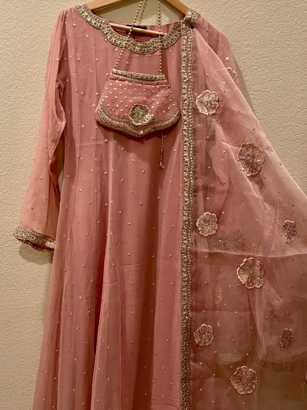 Chiffon outfit